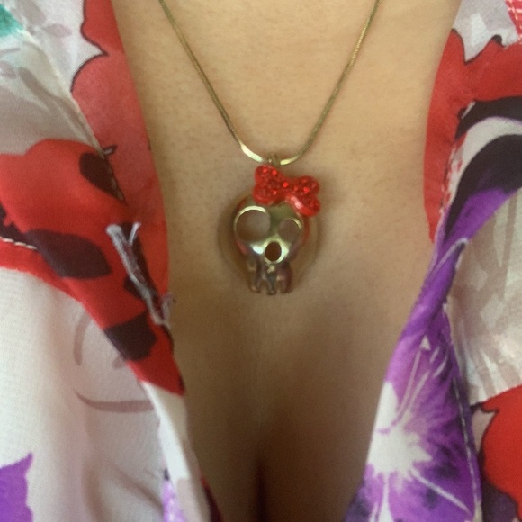 Skull necklace Gold skull with red bow Brazilian Gold - Picture 5 of 7